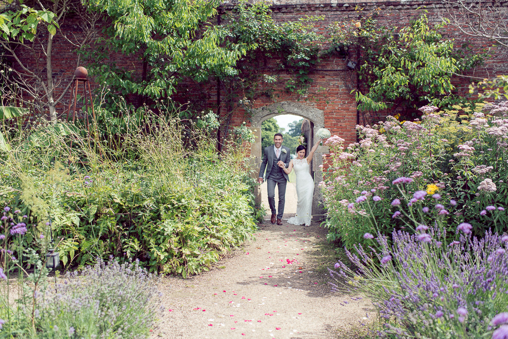 Bride & Groom in Beautiful Walled Gardens